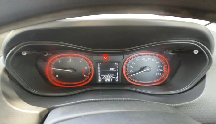 2017 Maruti Vitara Brezza ZDI PLUS DUAL TONE, Diesel, Manual, 1,48,984 km, interior