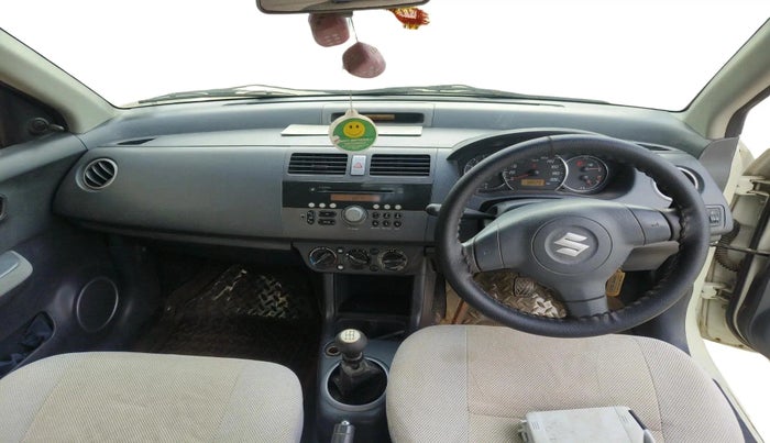 2009 Maruti Swift Dzire VXI 1.3, CNG, Manual, 1,00,297 km, interior