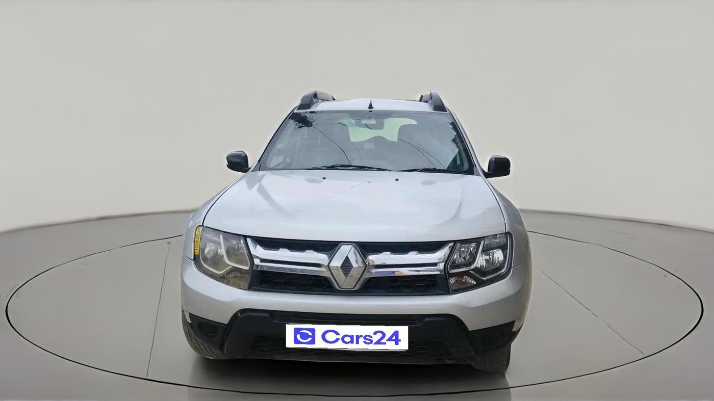 2017 Renault Duster RXL PETROL, CNG, Manual, 1,05,429 km, exterior