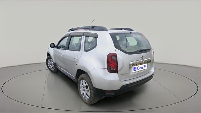 2017 Renault Duster RXL PETROL, CNG, Manual, 1,05,429 km, exterior