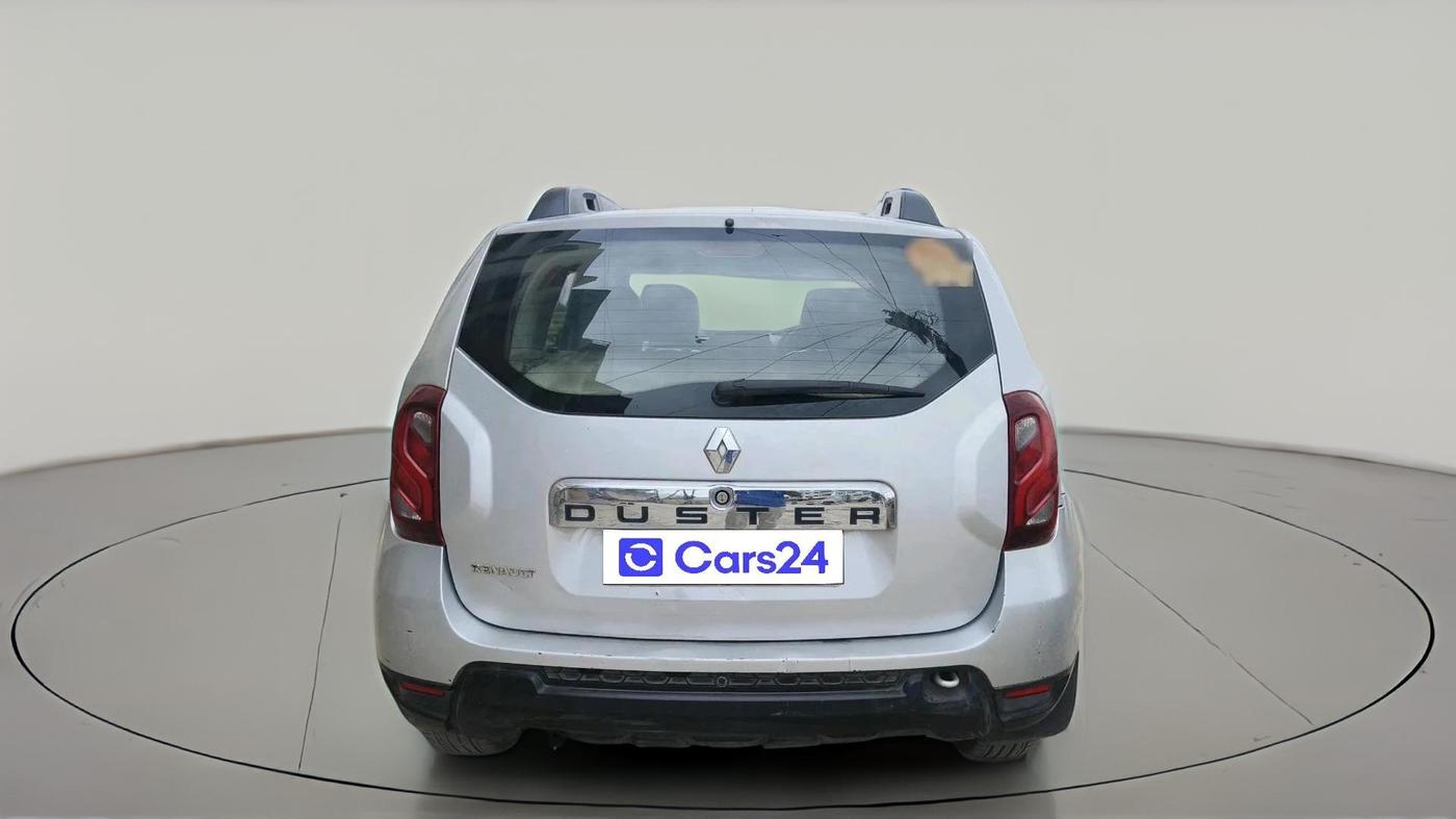 2017 Renault Duster RXL PETROL, CNG, Manual, 1,05,429 km, exterior