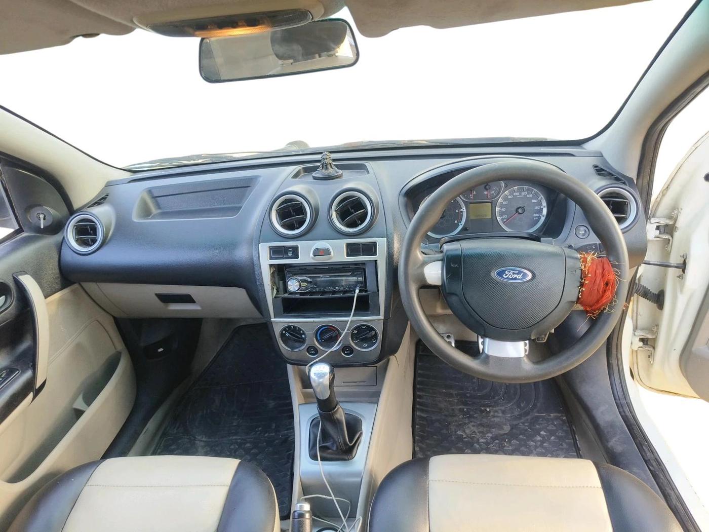 2013 Ford Classic CLXI 1.4 DIESEL, Diesel, Manual, 1,35,429 km, interior