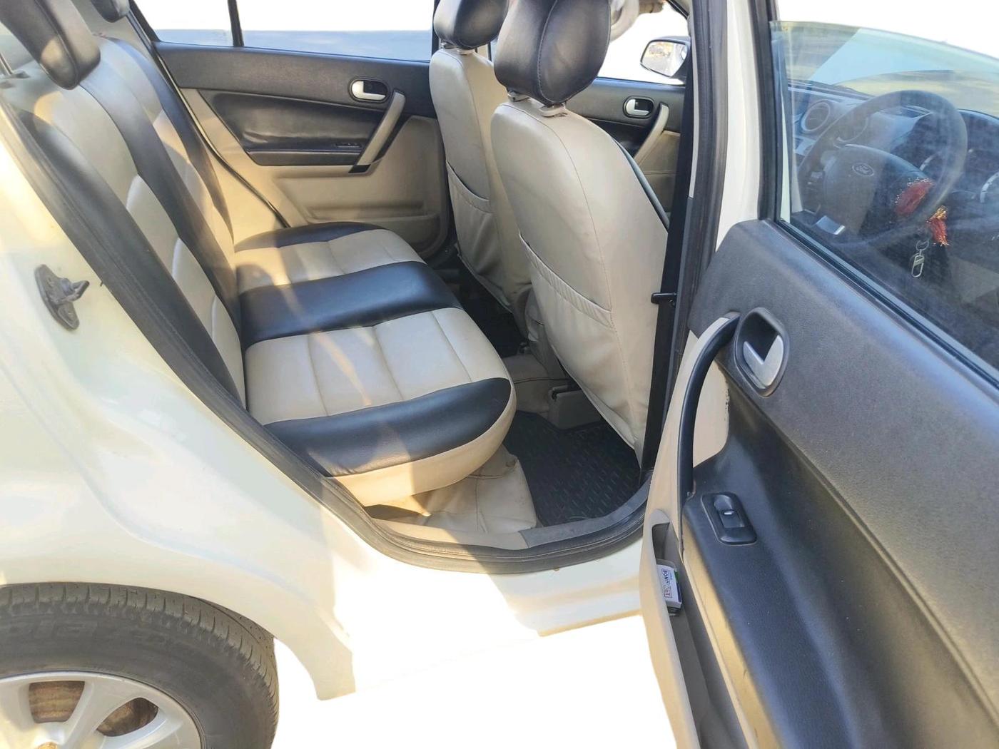 2013 Ford Classic CLXI 1.4 DIESEL, Diesel, Manual, 1,35,429 km, interior