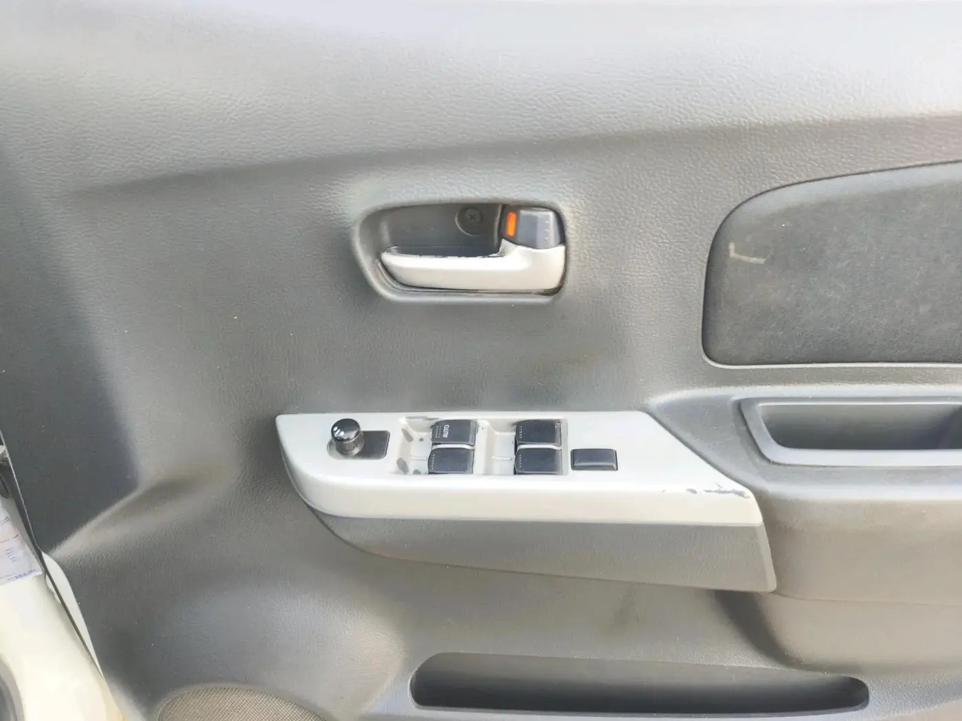 2012 Maruti Wagon R 1.0 LXI, CNG, Manual, 1,31,689 km, interior