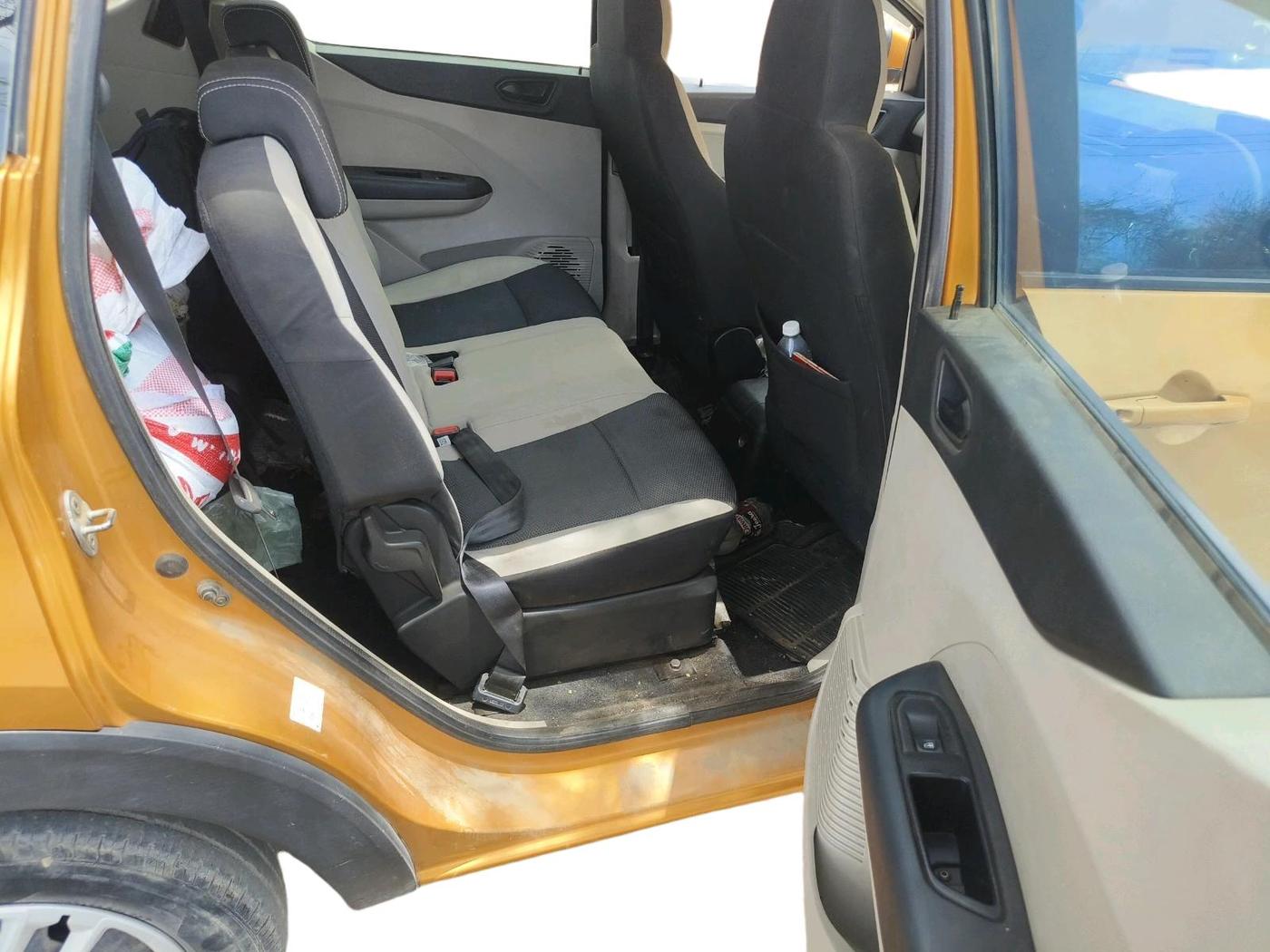 2019 Renault TRIBER RXT, CNG, Manual, 1,68,547 km, interior