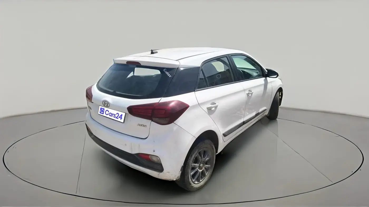 2018 Hyundai Elite i20 ASTA 1.4 CRDI, Diesel, Manual, 1,03,928 km, exterior