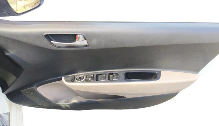 2014 Hyundai Xcent S 1.2, Petrol, Manual, 93,018 km, interior