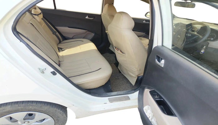 2014 Hyundai Xcent S 1.2, Petrol, Manual, 93,018 km, interior