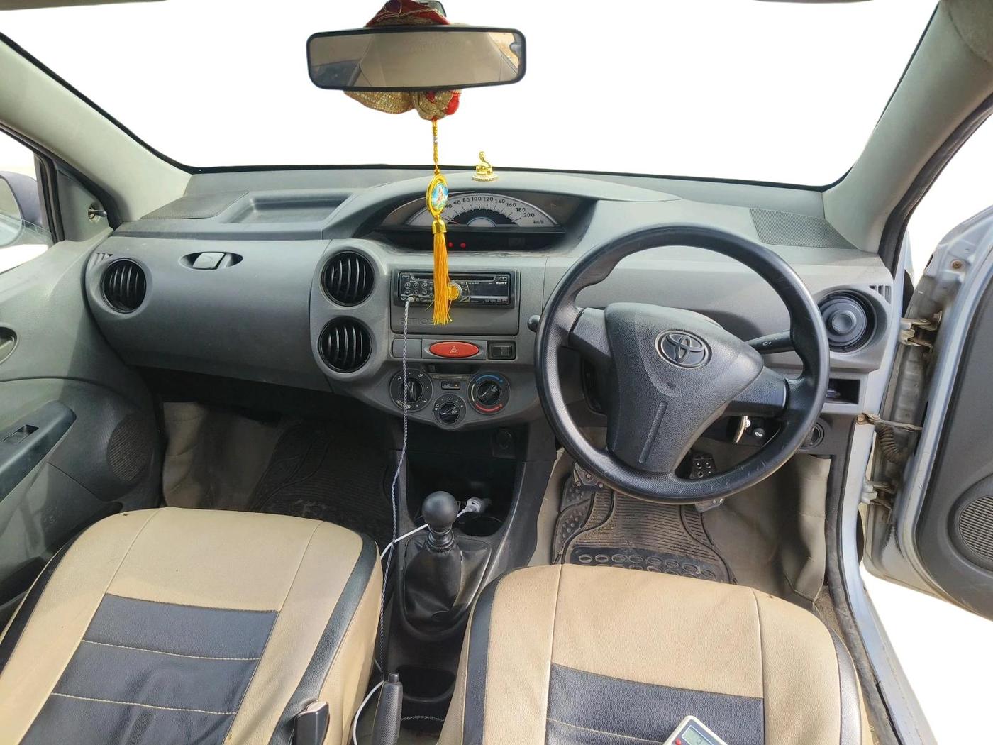 2012 Toyota Etios GD, Diesel, Manual, 1,35,123 km, interior