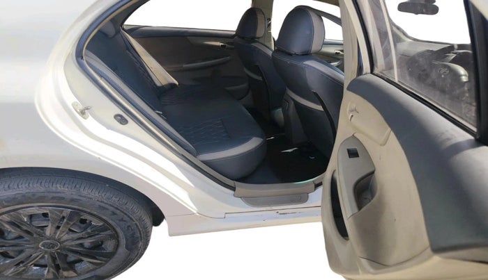 2011 Toyota Corolla Altis G DIESEL, Diesel, Manual, 1,38,632 km, interior