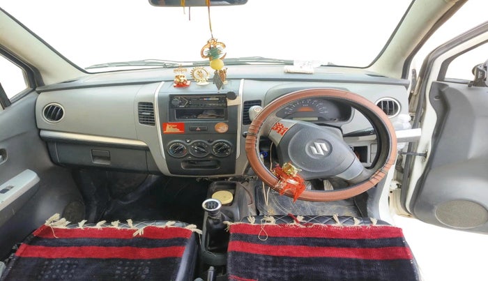 2012 Maruti Wagon R 1.0 LXI CNG, CNG, Manual, 1,17,632 km, interior