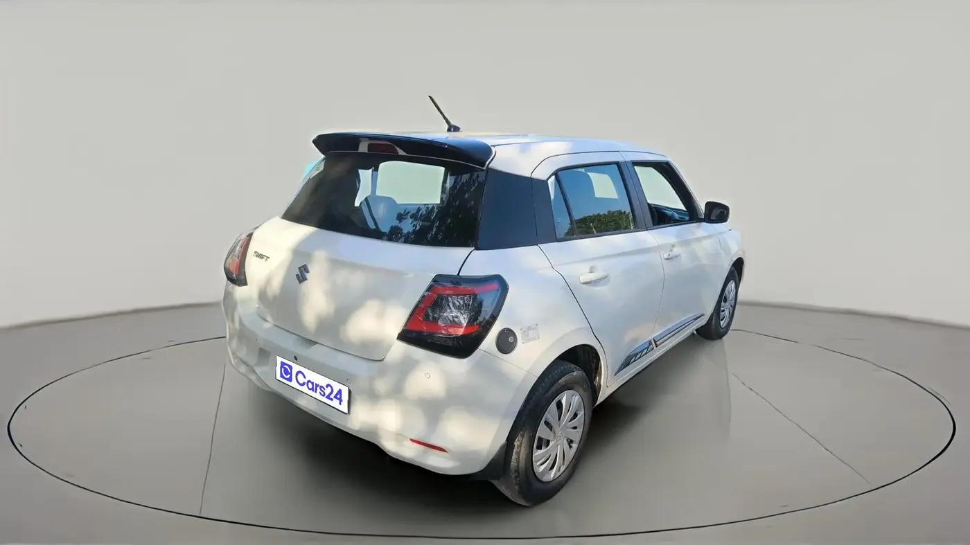 2025 Maruti Swift VXI 1.2L CNG, CNG, Manual, 24,231 km, exterior