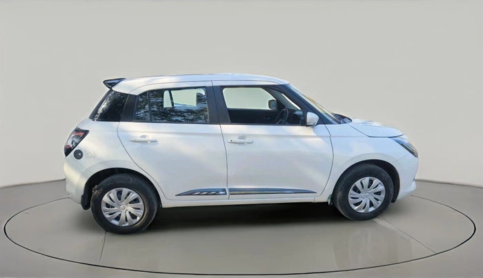 2025 Maruti Swift VXI 1.2L CNG, CNG, Manual, 24,231 km, exterior