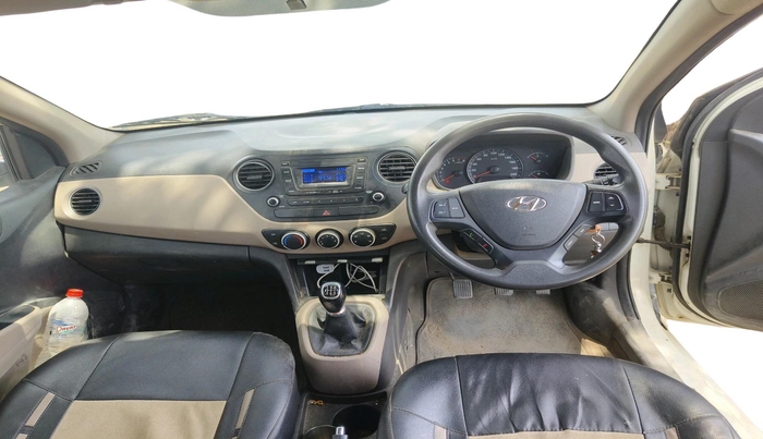 2016 Hyundai Xcent S 1.2, Petrol, Manual, 83,660 km, interior