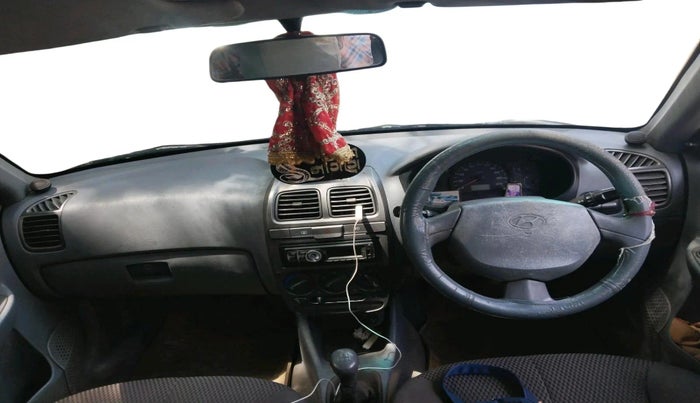 2003 Hyundai Accent CRDI, Diesel, Manual, 2,18,380 km, interior