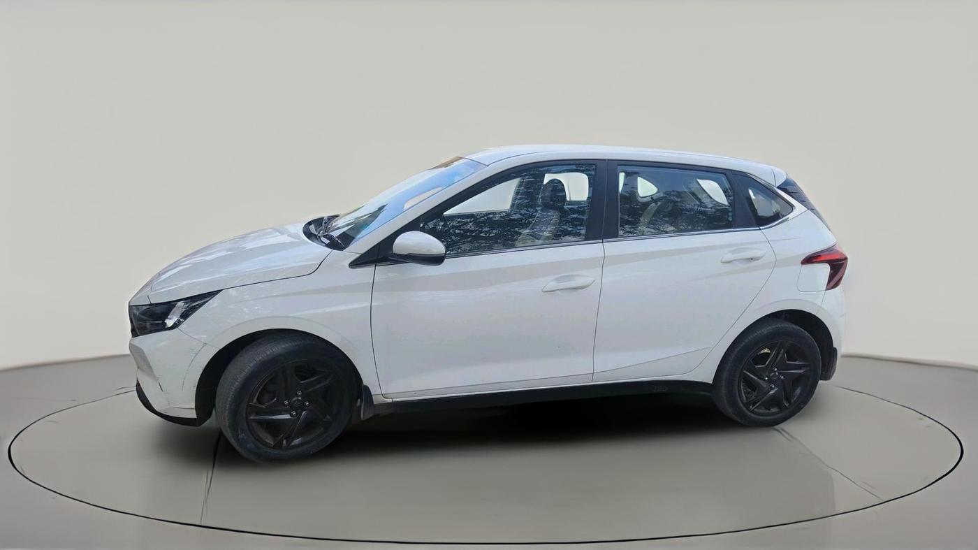2022 Hyundai NEW I20 SPORTZ 1.2 AT, Petrol, Automatic, 24,912 km, exterior