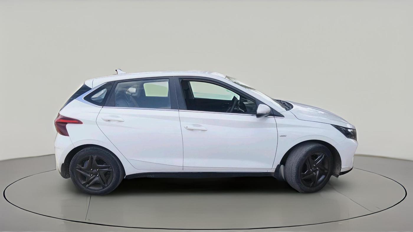2022 Hyundai NEW I20 SPORTZ 1.2 AT, Petrol, Automatic, 24,912 km, exterior