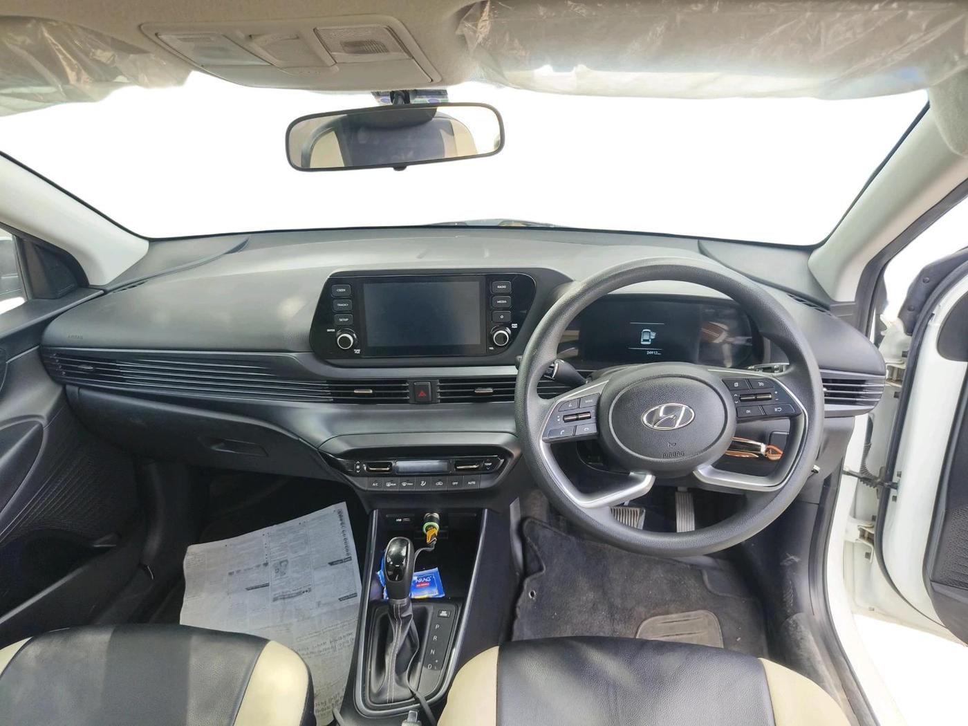 2022 Hyundai NEW I20 SPORTZ 1.2 AT, Petrol, Automatic, 24,912 km, interior