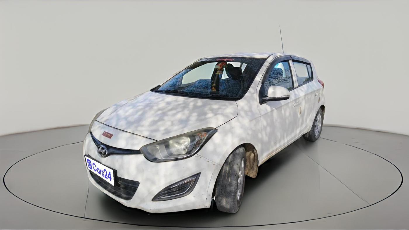 2013 Hyundai i20 MAGNA 1.2, Petrol, Manual, 81,560 km, exterior