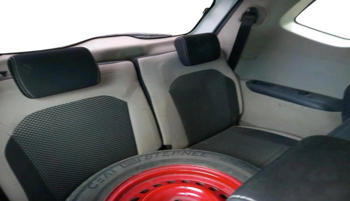 2022 Renault TRIBER RXZ, Petrol, Manual, 50,720 km, interior