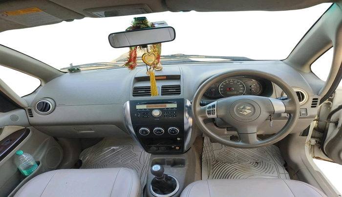 2011 Maruti SX4 ZDI, Diesel, Manual, 1,06,435 km, interior