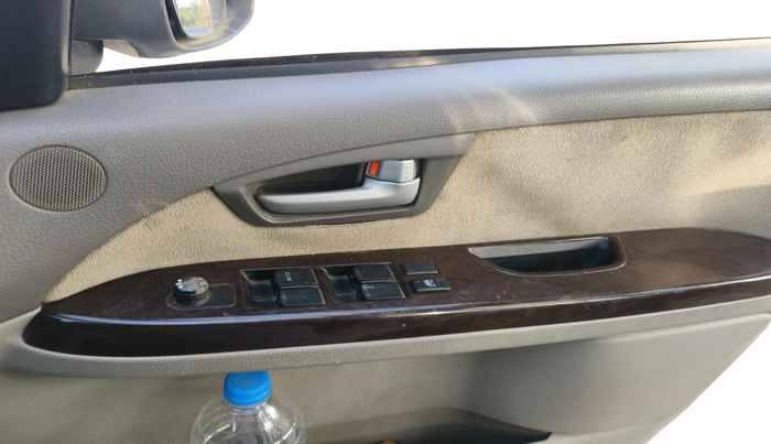 2011 Maruti SX4 ZDI, Diesel, Manual, 1,06,435 km, interior