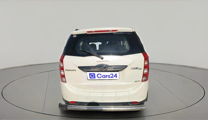 2017 Mahindra XUV500 W10, Diesel, Manual, 1,14,474 km, exterior