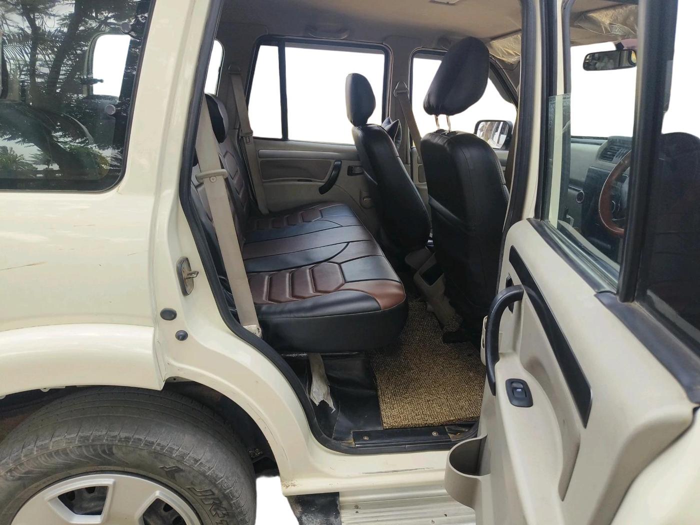 2021 Mahindra Scorpio S5, Diesel, Manual, 1,58,460 km, interior