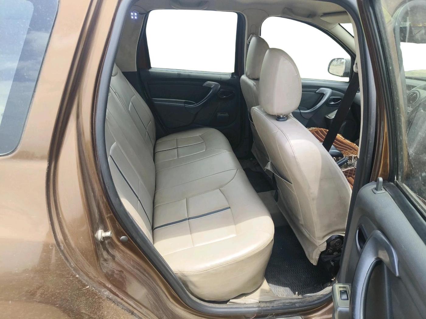2015 Renault Duster 85 PS RXE DIESEL, Diesel, Manual, 1,45,656 km, interior