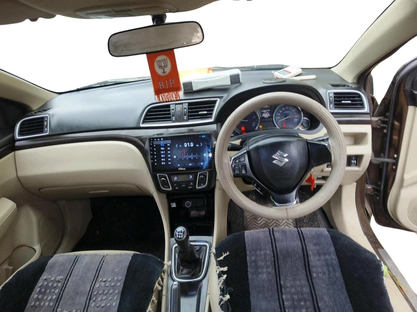 2017 Maruti Ciaz DELTA DIESEL 1.3, Diesel, Manual, 1,04,251 km, interior