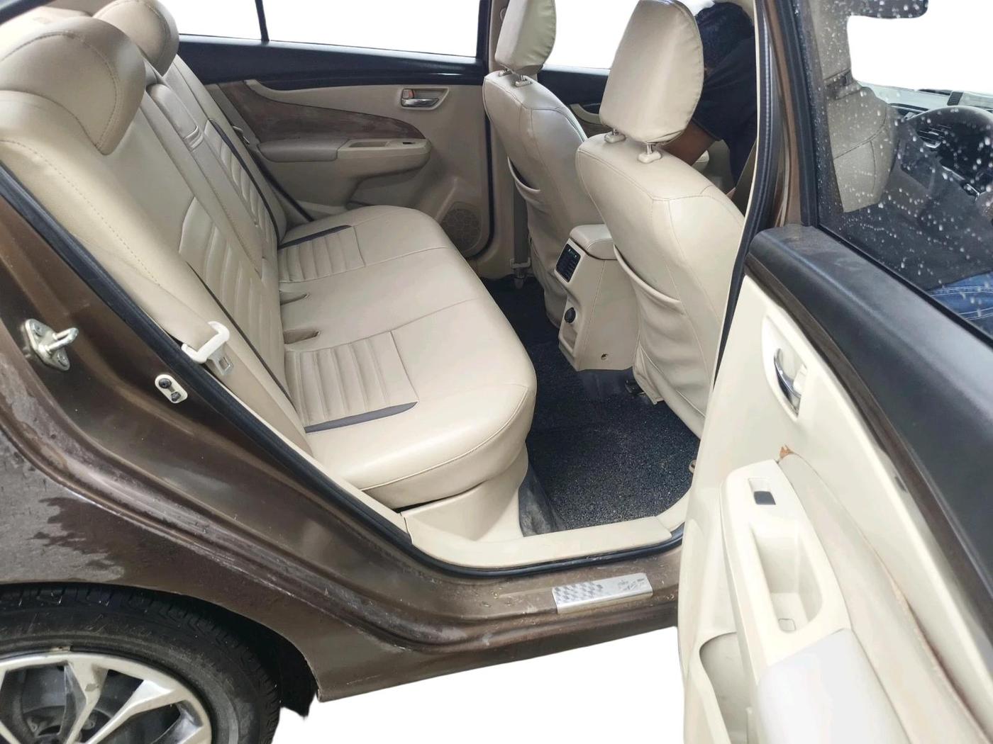 2017 Maruti Ciaz DELTA DIESEL 1.3, Diesel, Manual, 1,04,251 km, interior