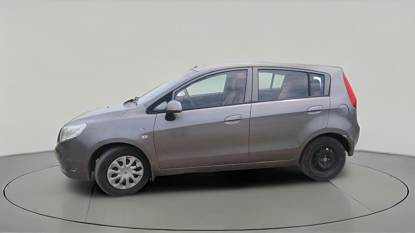 2012 Chevrolet Sail UVA 1.3 LS ABS, Diesel, Manual, 1,29,618 km, exterior