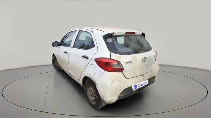 2017 Tata Tiago XE PETROL, CNG, Manual, 1,73,082 km, exterior