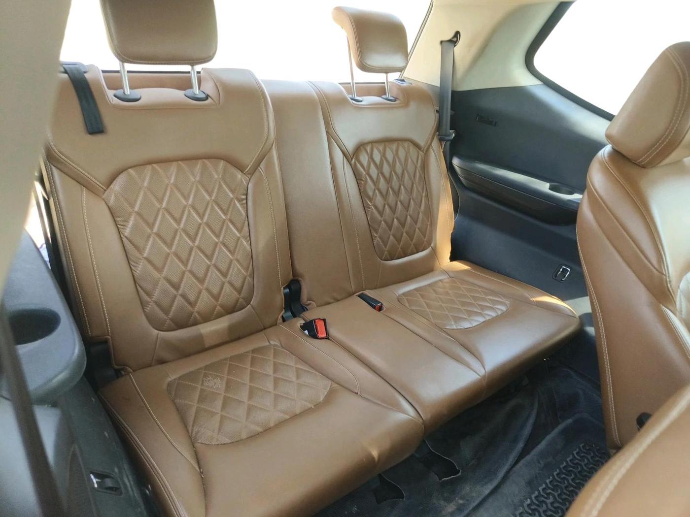2023 MG GLOSTER SAVVY 2.0 TURBO 6 STR 2WD, Diesel, Automatic, 1,33,797 km, interior