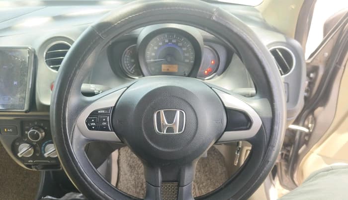 2016 Honda Amaze 1.2L I-VTEC S, CNG, Manual, 1,08,825 km, interior