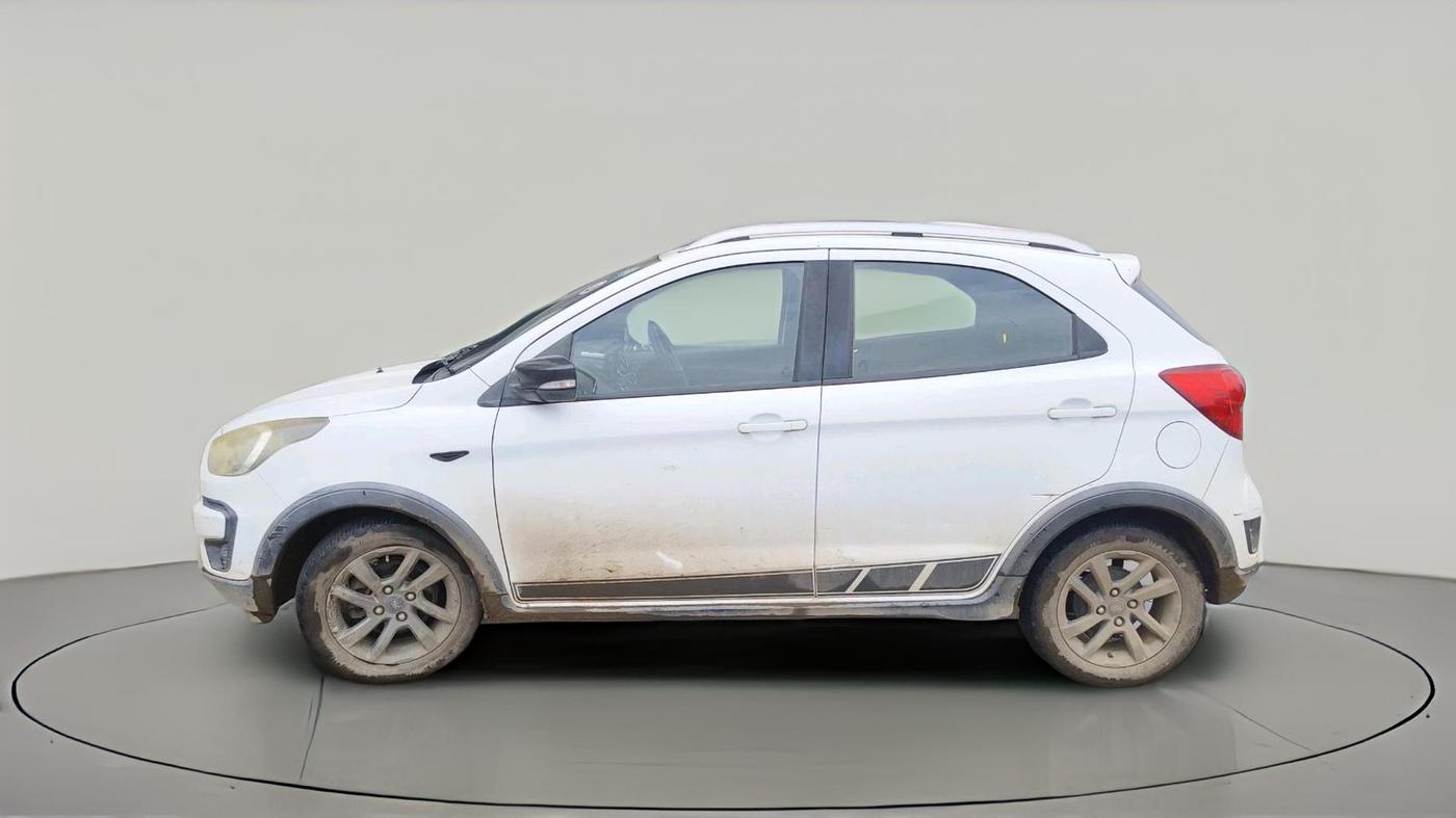 2018 Ford FREESTYLE TITANIUM 1.2 PETROL, Petrol, Manual, 1,43,980 km, exterior