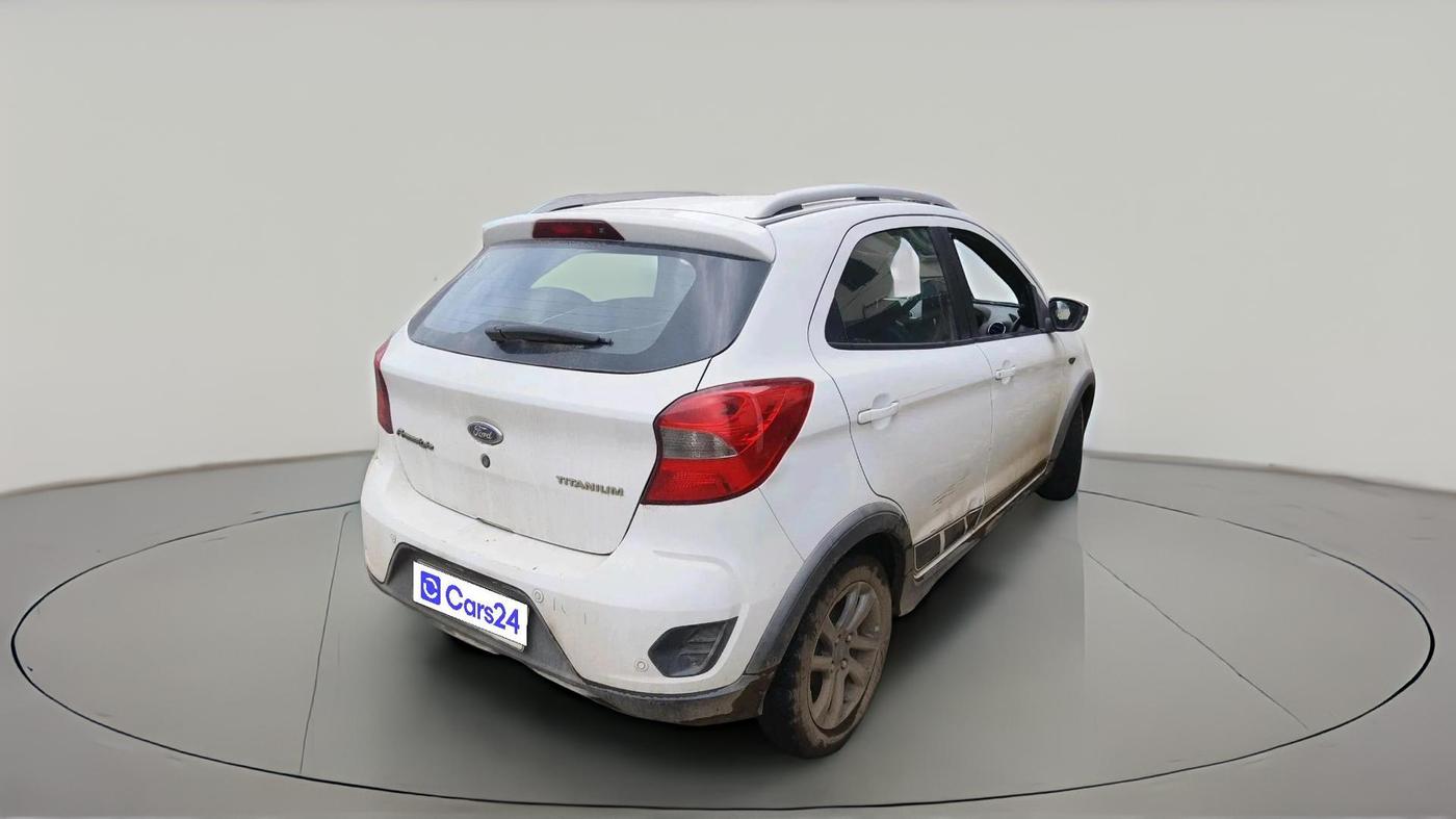 2018 Ford FREESTYLE TITANIUM 1.2 PETROL, Petrol, Manual, 1,43,980 km, exterior