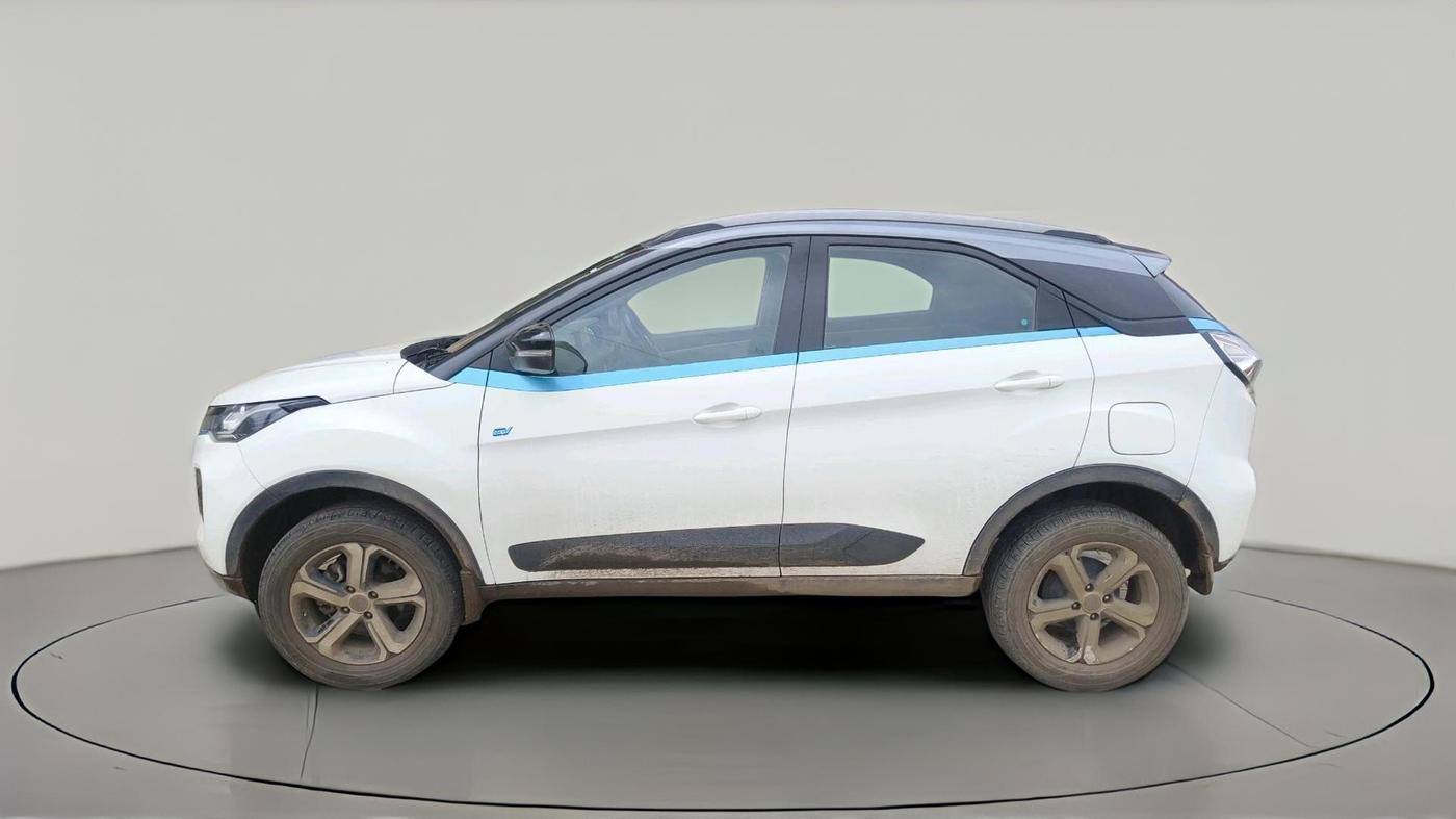 2022 Tata NEXON EV XZ PLUS, Electric, Automatic, 67,350 km, exterior