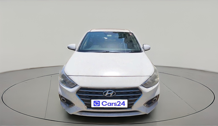 2017 Hyundai Verna 1.6 SX (O) CRDI MT, Diesel, Manual, 2,70,322 km, exterior