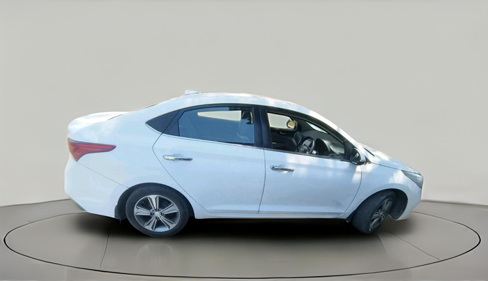 2017 Hyundai Verna 1.6 SX (O) CRDI MT, Diesel, Manual, 2,70,322 km, exterior