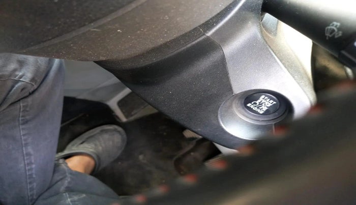 2017 Jeep Compass LIMITED 2.0 DIESEL 4X4, Diesel, Manual, 1,47,847 km, interior