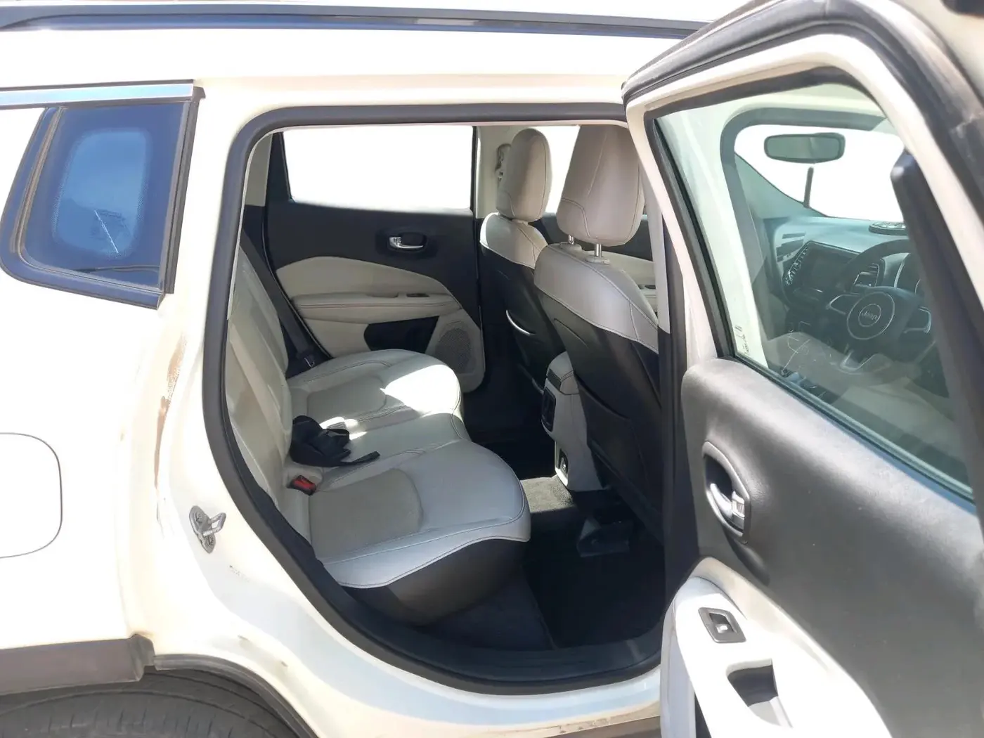 2017 Jeep Compass LIMITED 2.0 DIESEL 4X4, Diesel, Manual, 1,47,952 km, interior