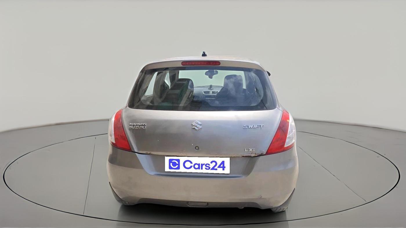 2015 Maruti Swift LXI, CNG, Manual, 1,45,704 km, exterior
