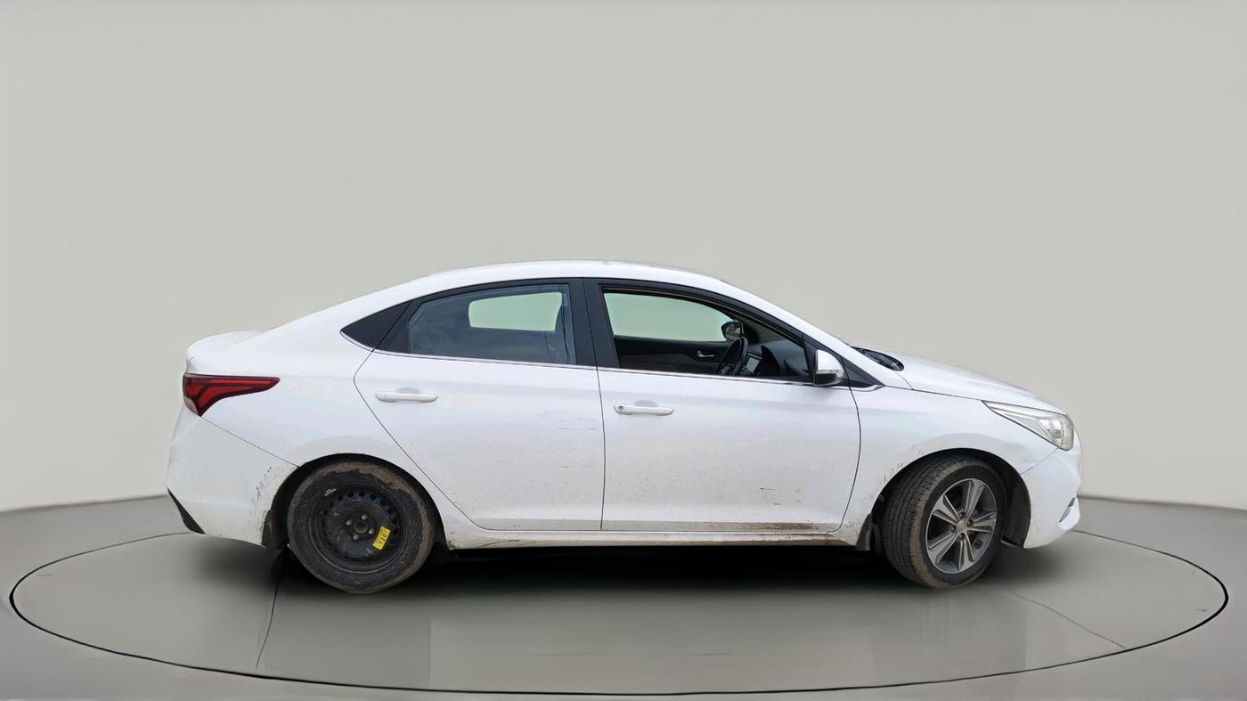 2018 Hyundai Verna 1.6 VTVT SX, CNG, Manual, 1,21,534 km, exterior