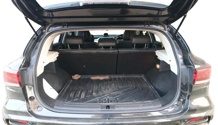 2021 MG ASTOR SHARP 1.5 MT, Petrol, Manual, 88,052 km, exterior