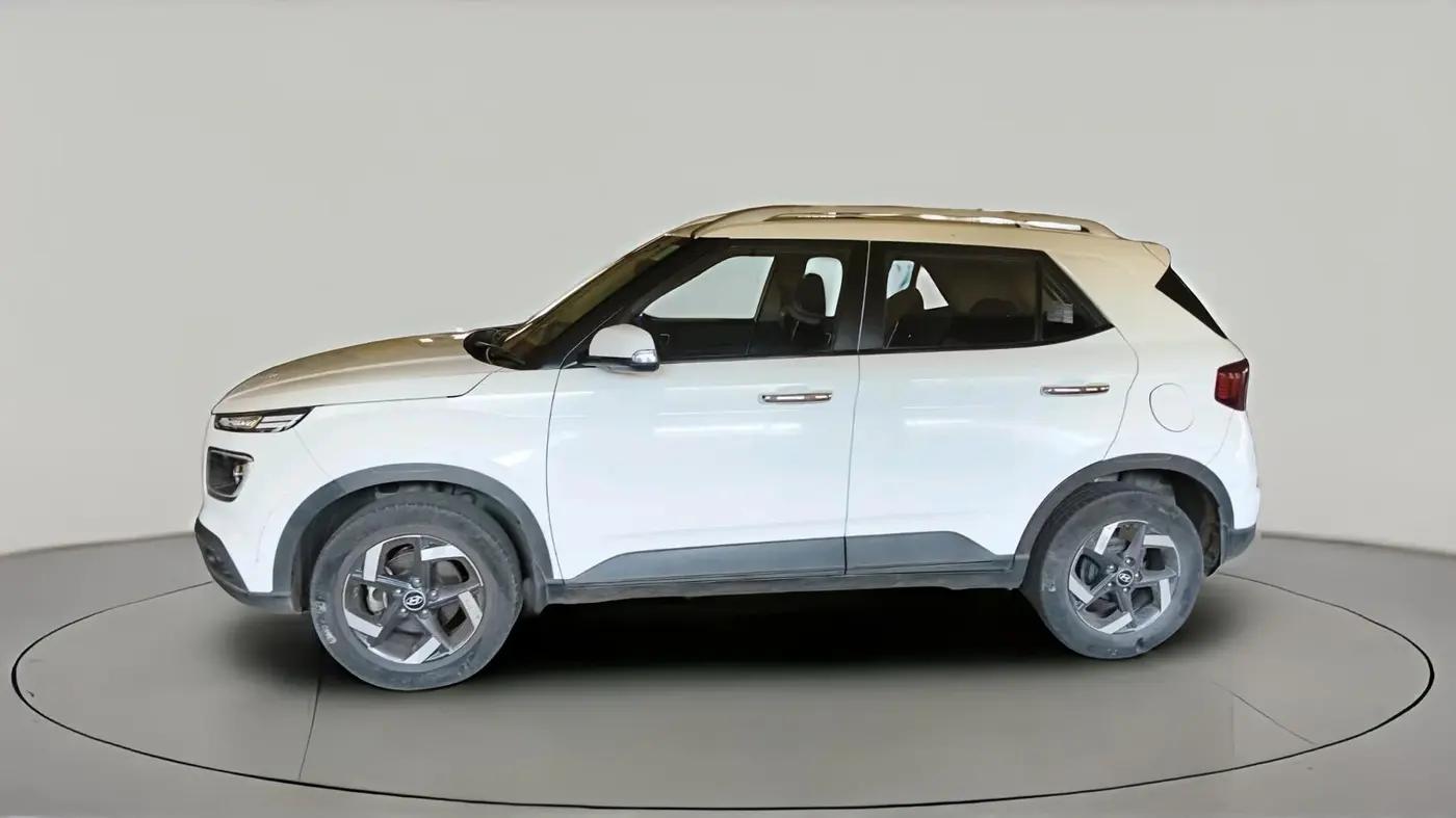 2021 Hyundai VENUE SX 1.5 (O) EXECUTIVE CRDI, Diesel, Manual, 67,000 km, exterior