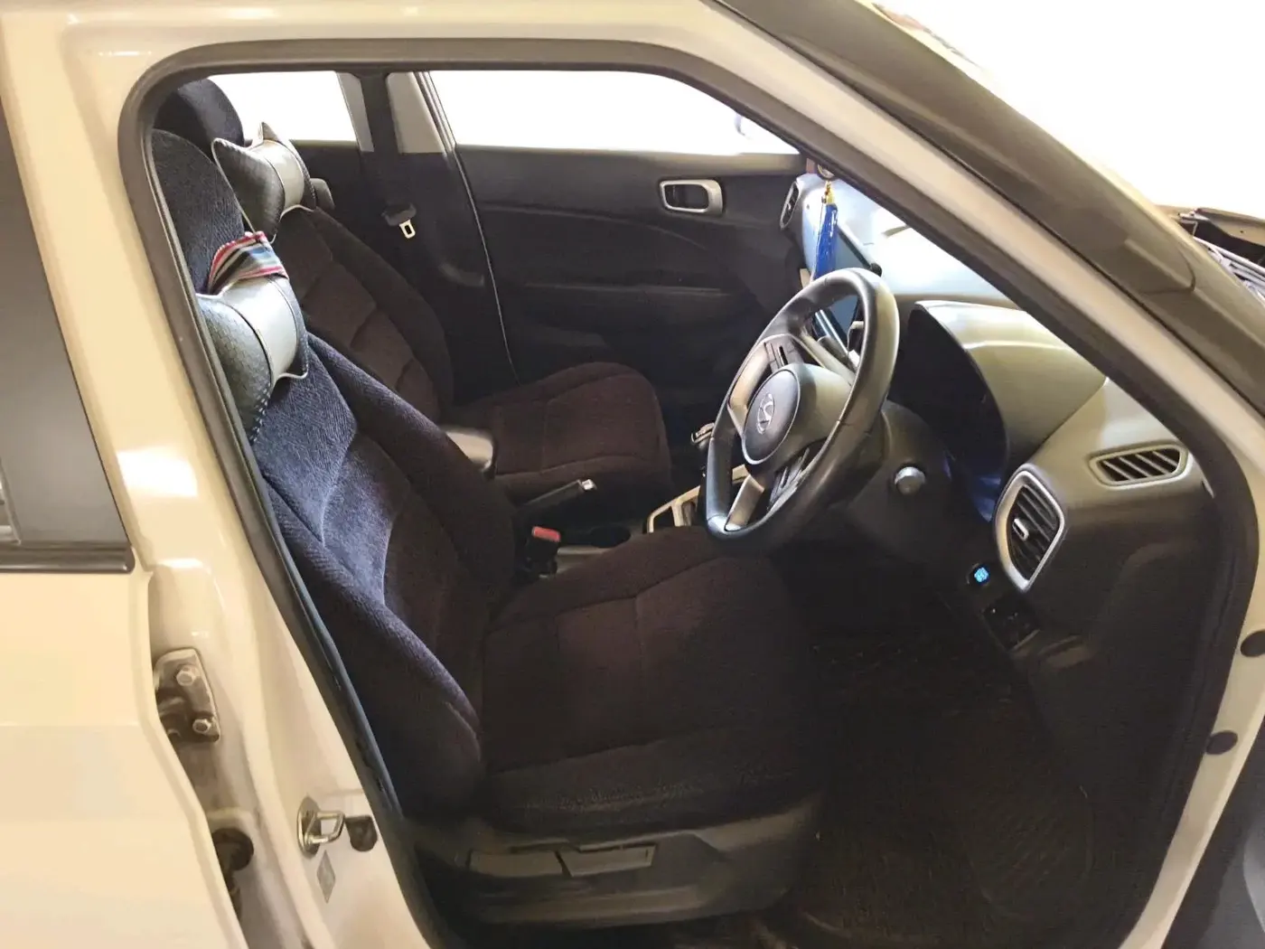 2021 Hyundai VENUE SX 1.5 (O) EXECUTIVE CRDI, Diesel, Manual, 67,000 km, interior