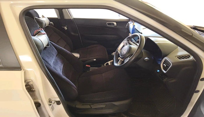 2021 Hyundai VENUE SX 1.5 (O) EXECUTIVE CRDI, Diesel, Manual, 65,509 km, interior