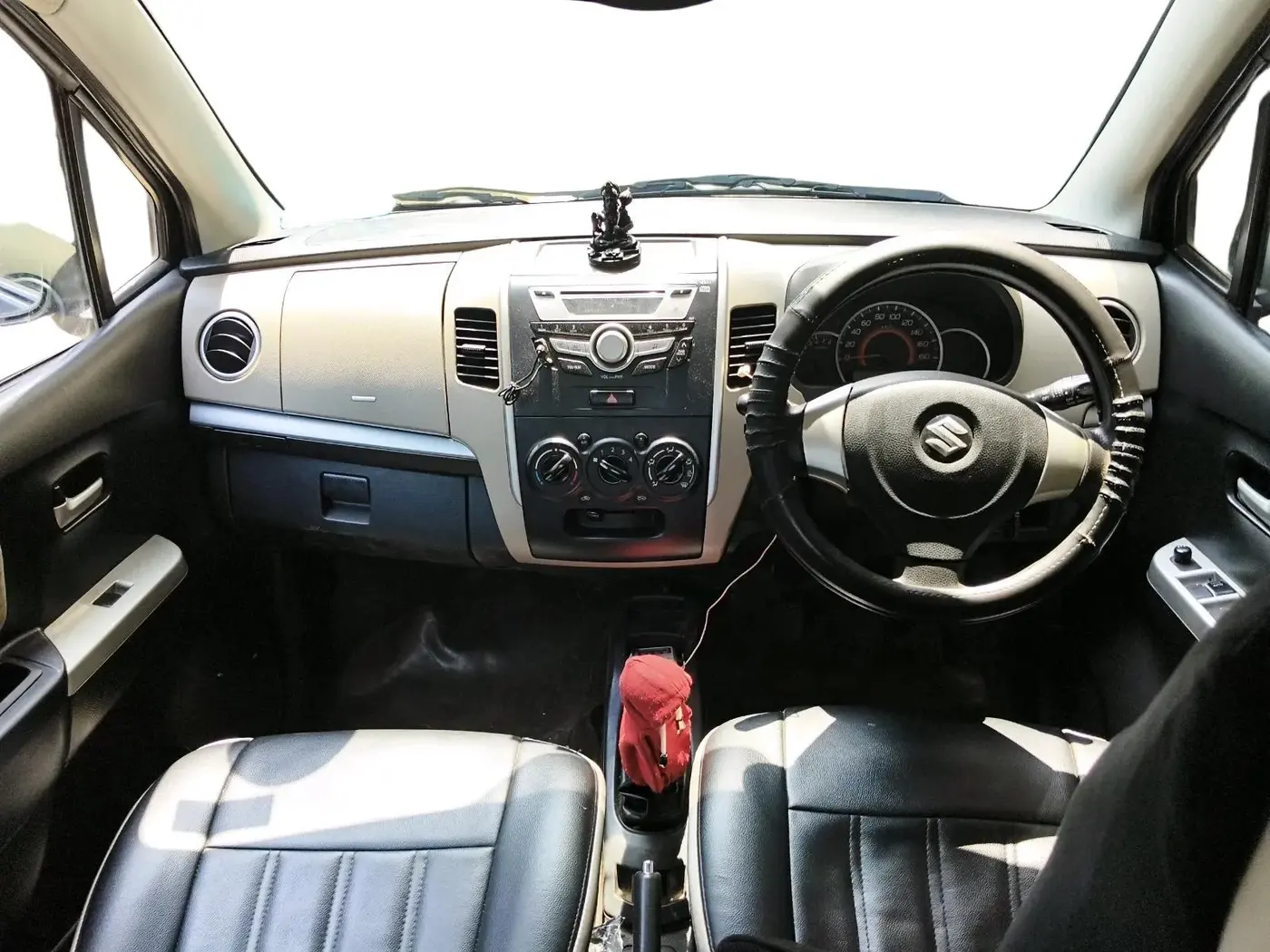 2016 Maruti Wagon R 1.0 VXI, Petrol, Manual, 44,115 km, interior