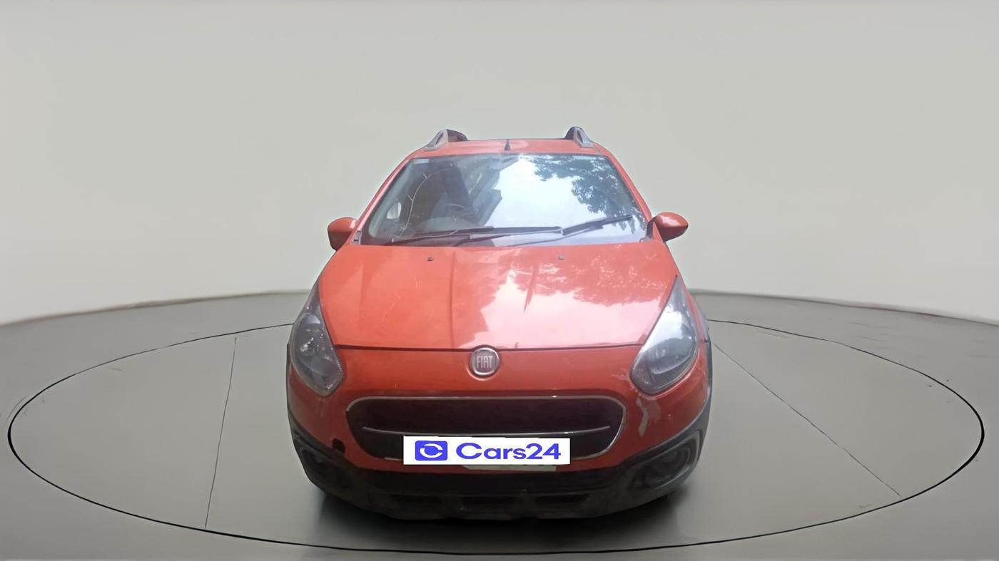 2014 Fiat Avventura EMOTION MULTIJET 1.3, Diesel, Manual, 1,69,465 km, exterior